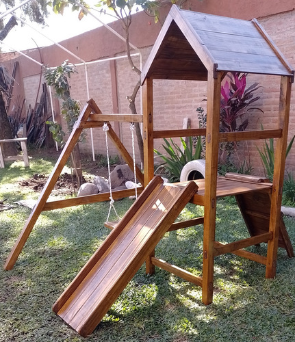 Mangrullo Begve En Madera Una Hamaca Nogal