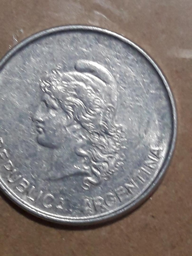 Moneda De Argentina De 10 Centavos Del Año 1983