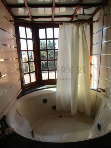 Imagen 25 de 30 de Venta Wilde Casa 500 M2,jardin ,pileta ,ascensor