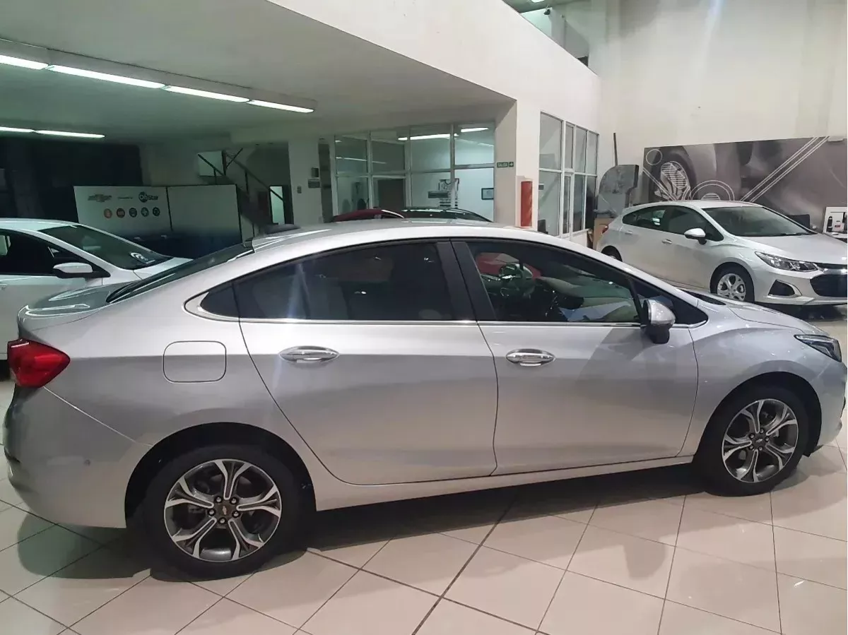 Chevrolet Cruze 1.4 Premier Sedan