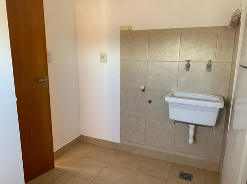 Venta- Dpto 1 Dorm Centro-amoblado- ¡oportunidad!