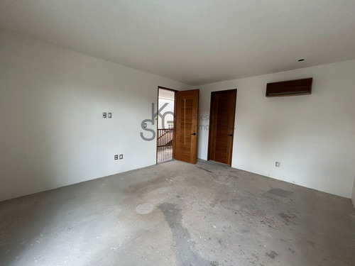 Venta De Hermosa Casa En Interlomas, Huixquilucan