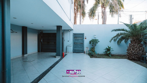 Venta Casa 4 Ambientes San Justo