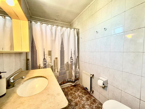 Casa Ampliada San Carlos De Apoquindo 6d/5b/3e En Condominio