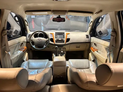 Toyota Fortuner 3.0 Srv