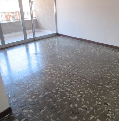 Casa Comercial En Arriendo Medellín Sector Belén La Nubia