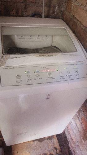 Imagen 2 de 3 de Vendo Lavarropas Automático Usado Eslabón De Lujo