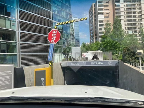 Oficina En Arriendo Metro Manquehue