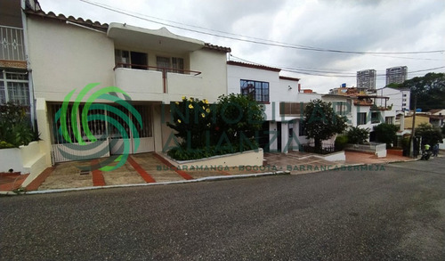 Casa En Venta En Bucaramanga. Cod V61341