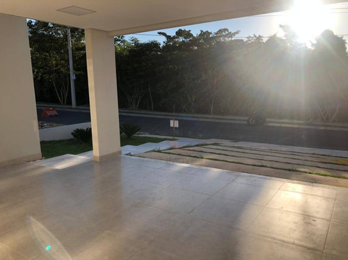 Casa Com 3 Quartos À Venda, 142 M² Por R$ 765.000 - Ca11702