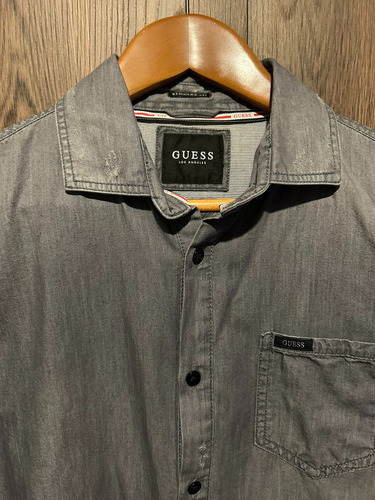 Camisa Guess Nueva Sin Uso Gris Botones Metal 1 Bolsillo C5