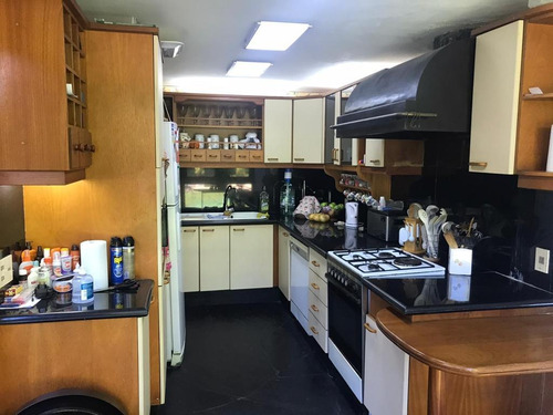 Imagen 7 de 14 de Oportunidad Casa Alquiler 5 Dormitorios 4 Baños,cochera, Wifi Alarma,pileta,quincho,jardin.a Dos Cuadras Del Mar, Disponible Solo La Segunda Quincena De Enero 2023 Uubicación Unica (mínimo Una Semana)