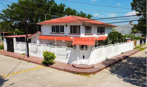 Se Vende Casa En Colonia Moctezuma, Ciudad Ixtepec Oaxaca