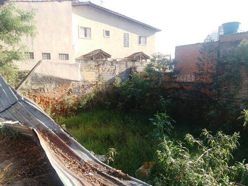 Imagem 1 de 4 de Terreno De 278 M² De Esquina - Ótima Localização.
