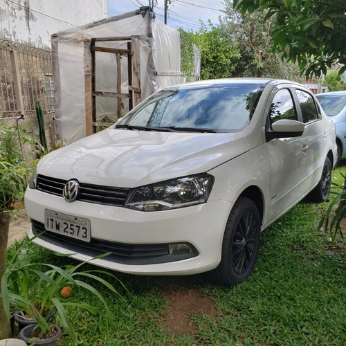 Volkswagen Voyage 2013 1.6 Vht Trend Total Flex 4p