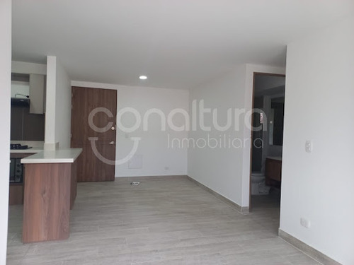 Apartamento En Arriendo Sabaneta 472-4258