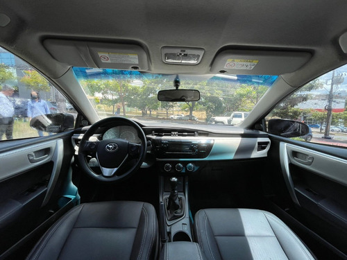 Imagem 10 de 11 de Toyota Corolla Gli 1.8