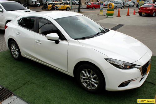 Mazda 3 2.0 Touring