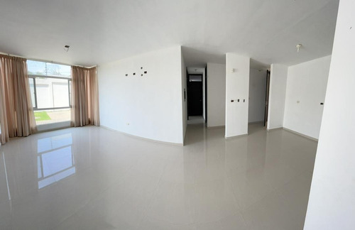 Imagen 4 de 15 de En Venta Apartamento En Residencias La O Av. 19 De Abril