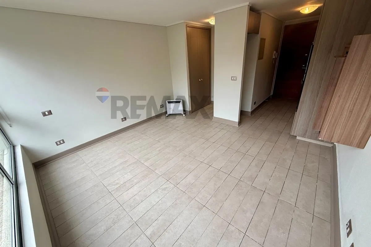 Imagen 1 de 27 de Studio, Metro Irarrázaval, Barrio Italia