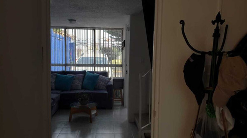 Casa Amueblada En Renta Sobre Av Tecnologico A 100 Mts Del Tren Interurbano