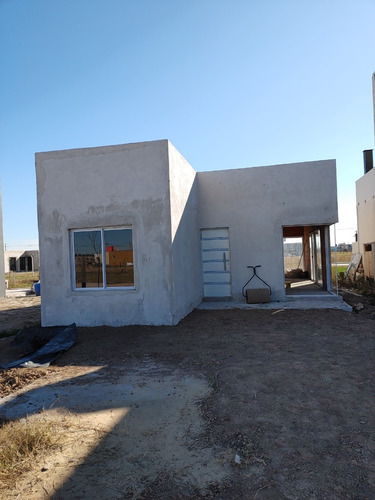 Imagen 7 de 14 de Casa En Venta Domselaar San Vicente A Terminar Oportunidad