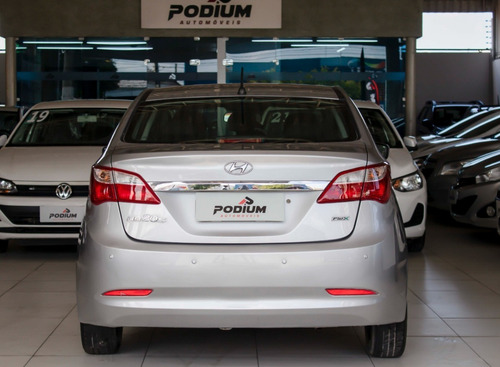 Imagem 4 de 9 de Hyundai Hb2os 1.0 Comfort 2014