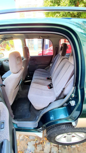 Suzuki Grand Vitara 2.0 At