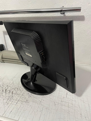 Cpu Lenovo Thinkcentre I5 16 Ram Ssd 120gb Y Monitor Vorago (Usado)