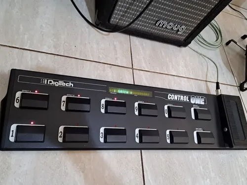Pedaleira Digitech 2120 (de Rack) Vgs Artist + Foot + Case