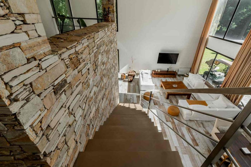 Venta Espectacular Casa Lujo Y Confort Pinguinos