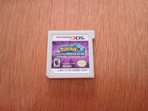Pokémon Ultra Moon Nintendo 3ds (Reacondicionado)