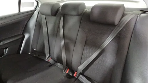 Volkswagen Jetta 2.0 Live Mt
