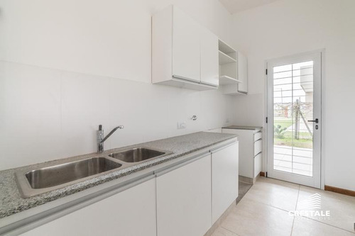 Imagen 11 de 18 de Casa 3 Dormitorios En Venta - Funes Norte