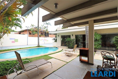 Imagem 3 de 15 de Sobrado - Alto De Pinheiros - Sp - 628251