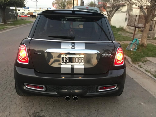 Mini Cooper S 1.6 Hot At 2011