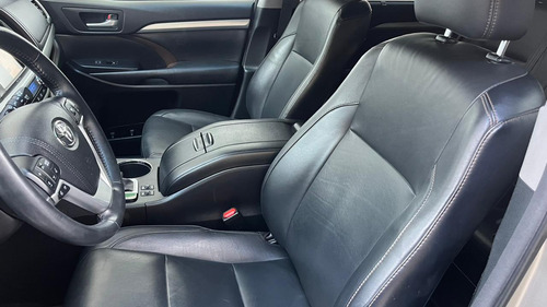 Toyota Highlander 3.5 Xle V6 At