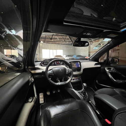 Imagen 18 de 23 de Peugeot 208 2014 1.6 Xy