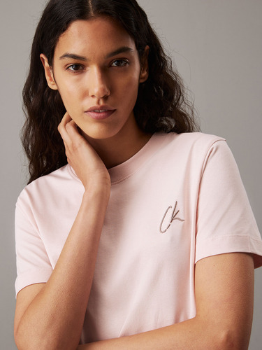 Polera Embroidered Rosado Calvin Klein