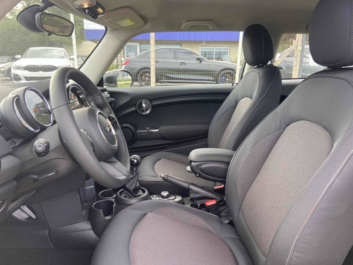 Imagen 20 de 22 de Mini Cooper Cooper Essential