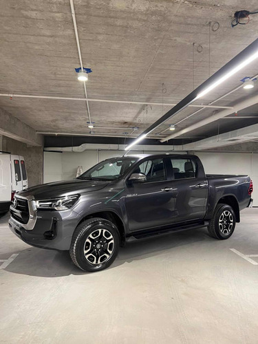 Toyota Hilux 2.8 Cd Limited 177cv 4x4 At