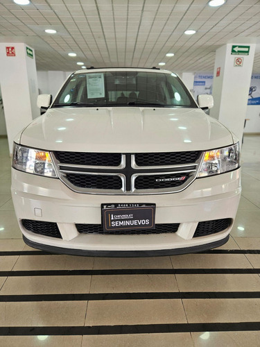 Dodge Journey 2.4 SE 5 Pasajeros At