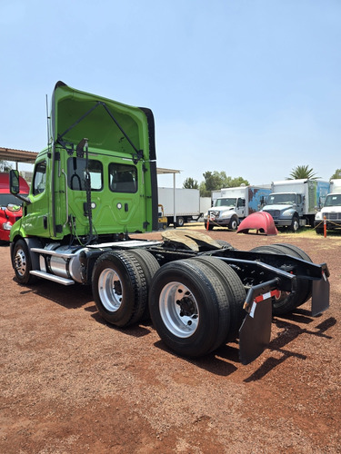 Torton Freightliner Cascadia Tractocamion 2019 Rabon