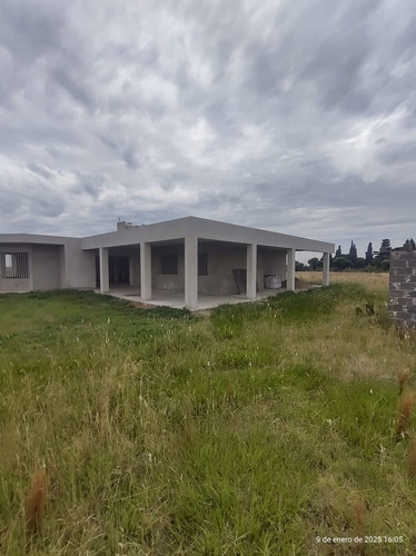 Lote 1 Hectarea Con Casa 320 Mts. Cubiertos
