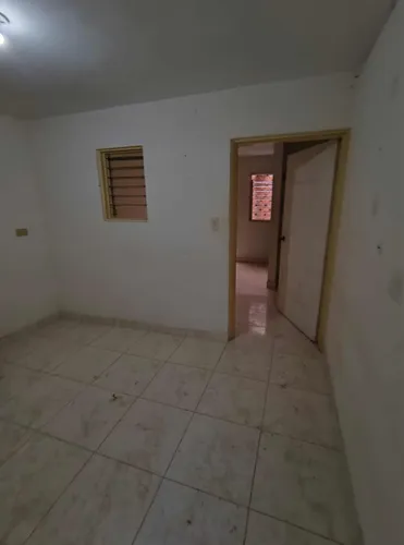 Casa Dividida En 2 Apartaestudios