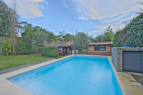 Casa En Venta - Playa Mansa- Ref: 1167