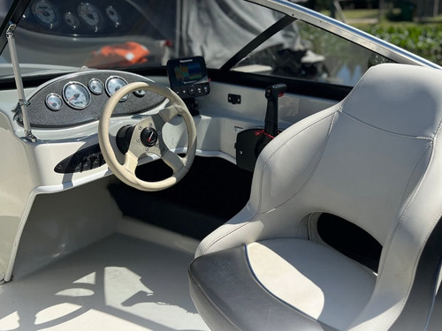 Lancha Vision 180 Con Mercury 115hp 4t. 2017. Con Trailer.