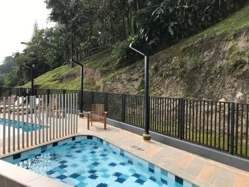 Se Vende Apartamento En Envigado Ml