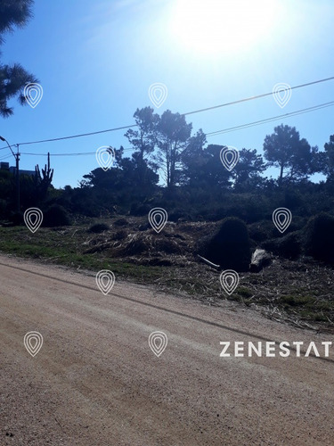 Terreno Con Proyecto Próximo A La Costa En Piedras Del Chileno 