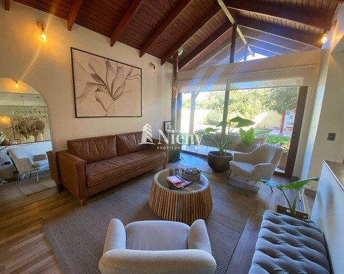 Casa Un Piso 5d 3b En Condominio, Venta San Juan Machalí